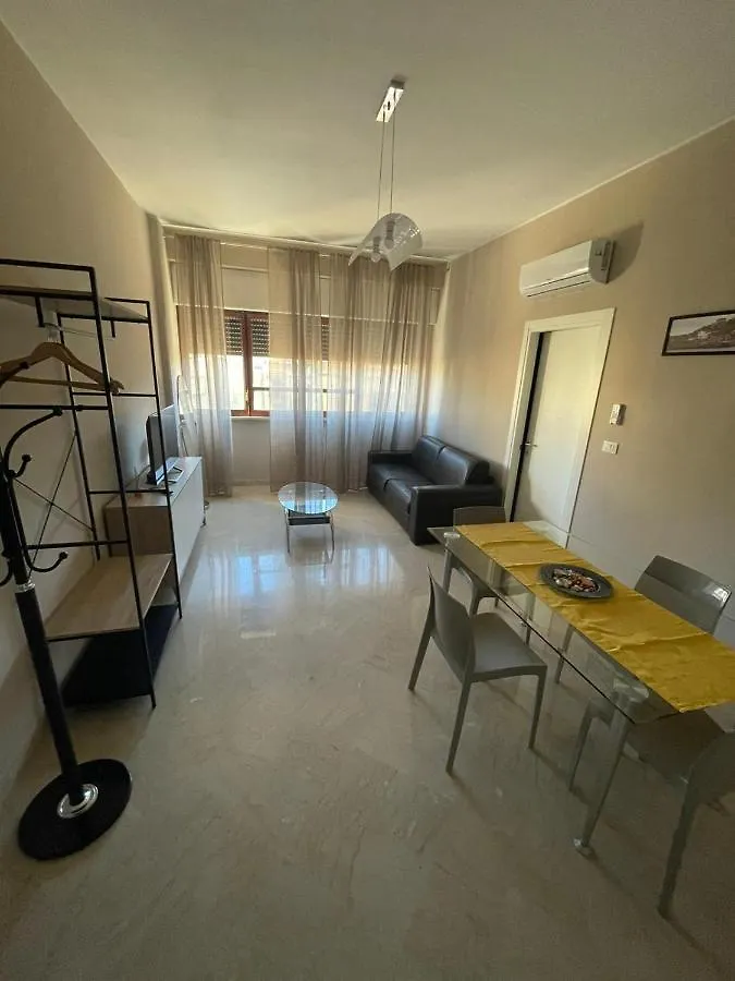 La Dimora Di Cavour Exclusive View Appartement Palermo 0*,  Italië